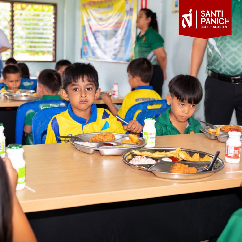 , สันติพาณิชย์ Drink & Donate